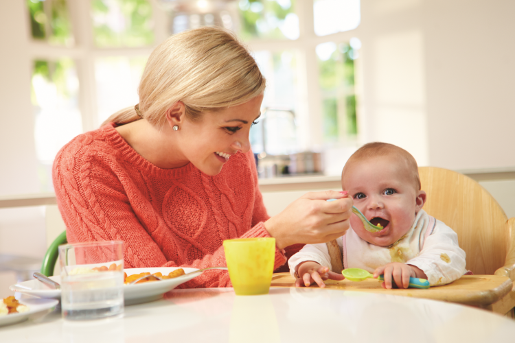 Klaudija Hēla: Par bērna vadītu ēšanu – vai tā ir pareizākā izvēle? arsts.lv